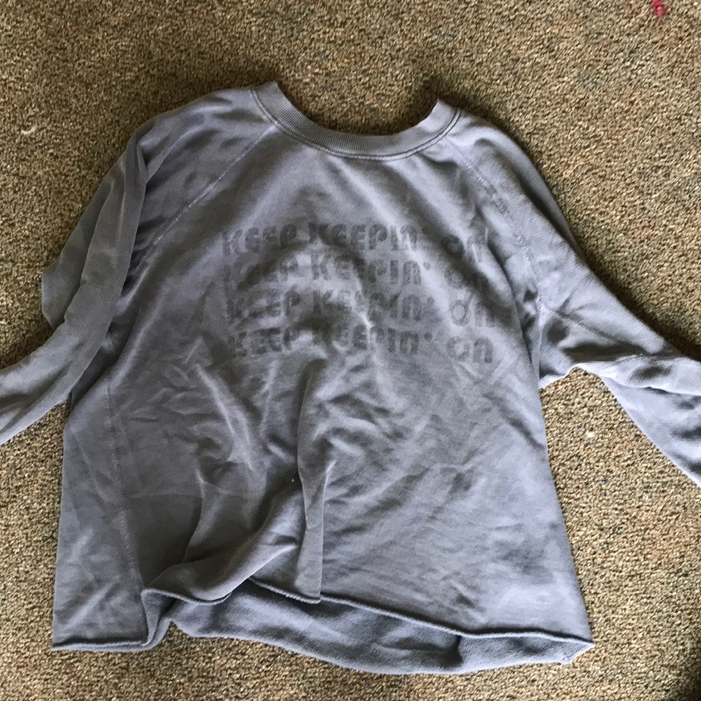 Sweatshirt